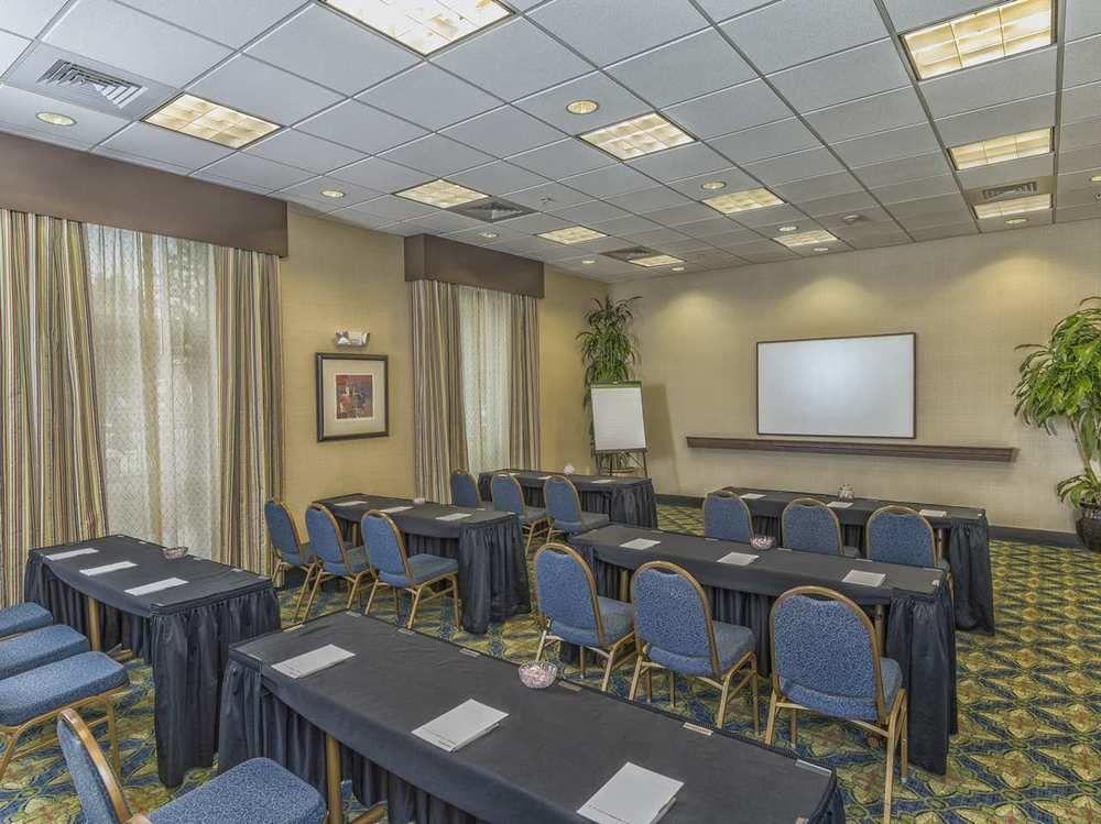 Hampton Inn Belmont At Montcross Extérieur photo