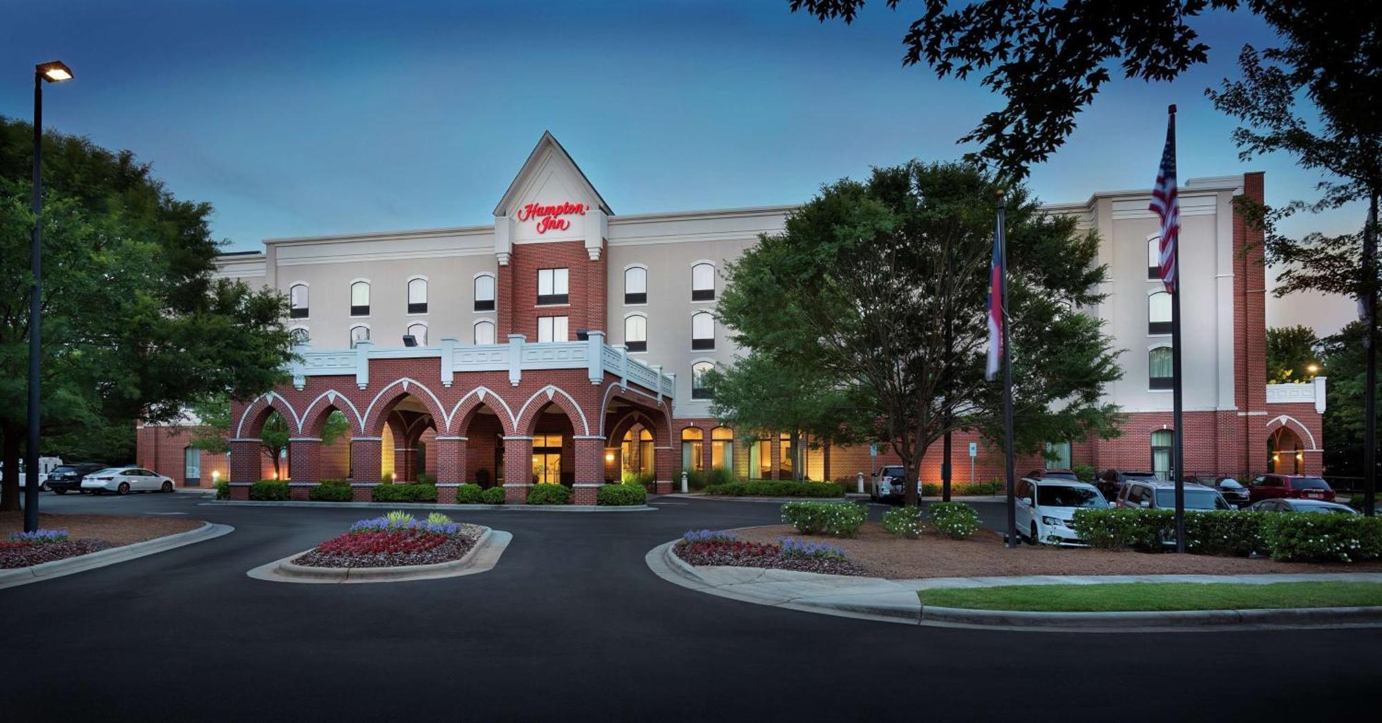 Hampton Inn Belmont At Montcross Extérieur photo