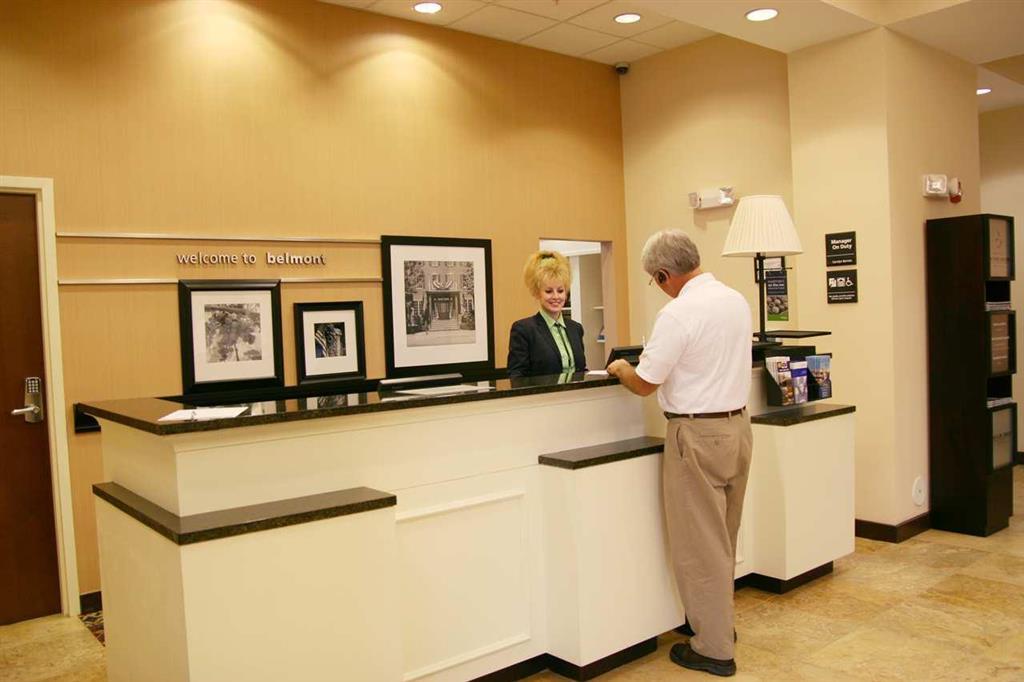 Hampton Inn Belmont At Montcross Intérieur photo