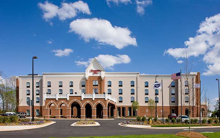 Hampton Inn Belmont At Montcross Extérieur photo